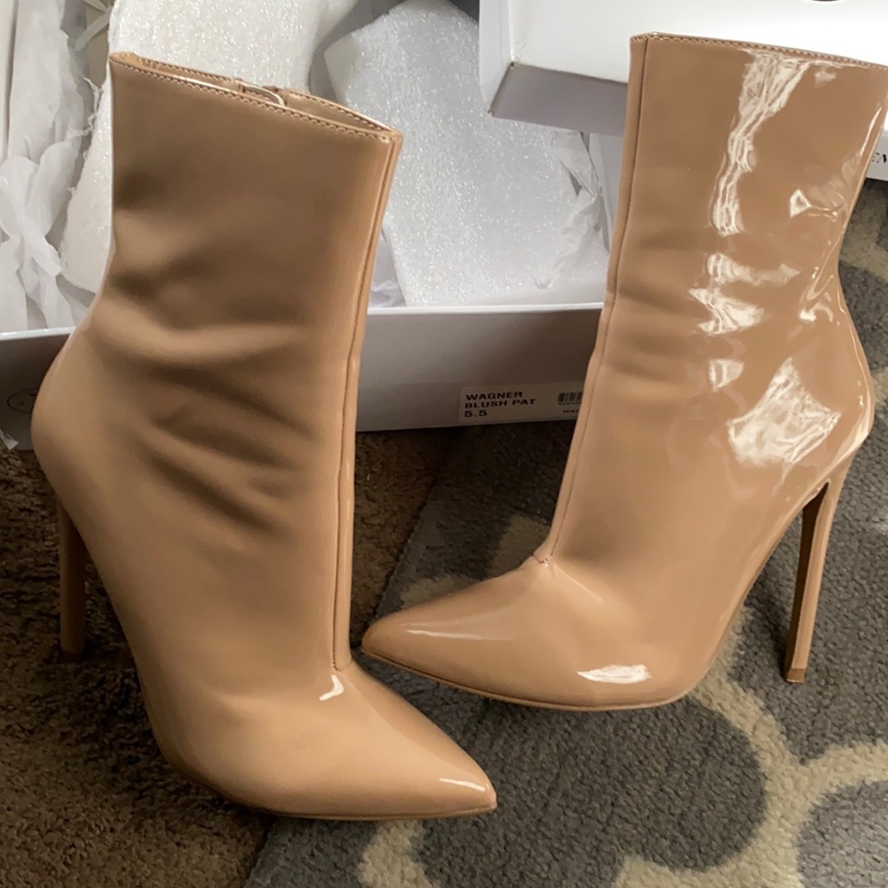 Steve Madden Stiletto Bootie